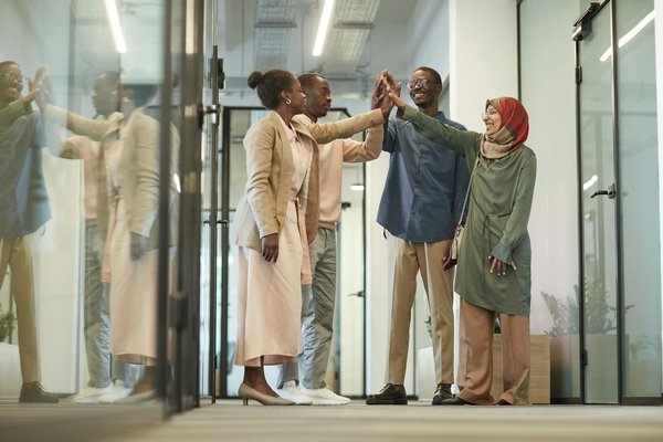 Leadership performant et santé au travail : clé du succès organisasi
